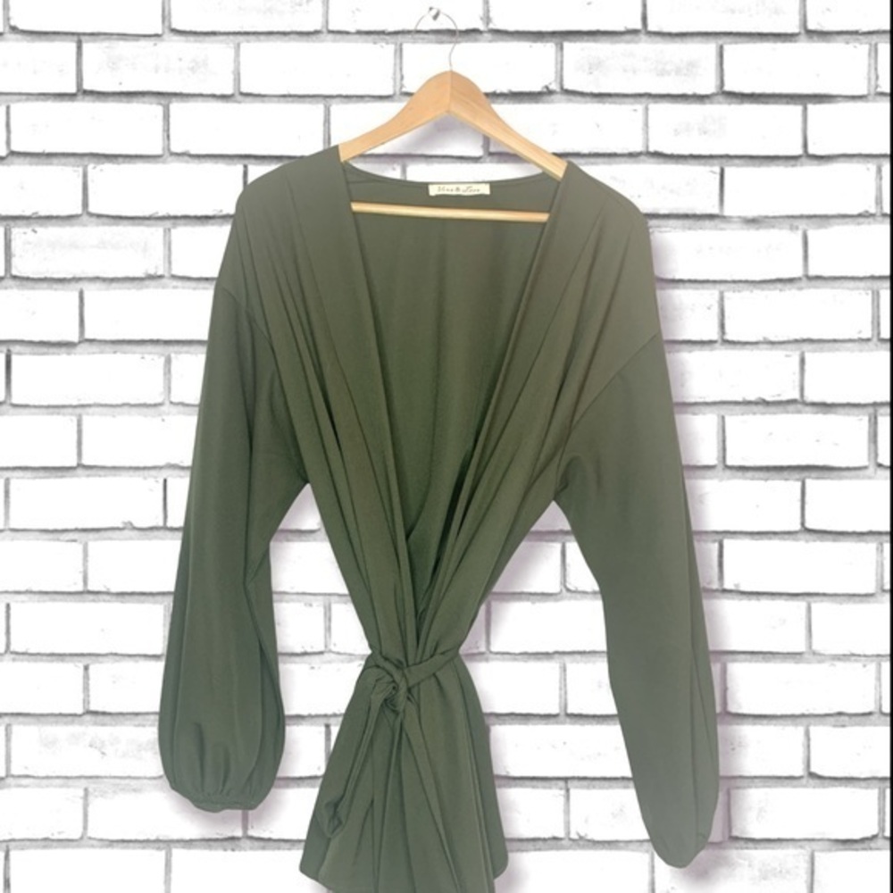 NWOT Plus Size Women’s Self-Tie Kimono Olive Green Size 1X